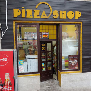 Pizza Shop Pančevo izlog